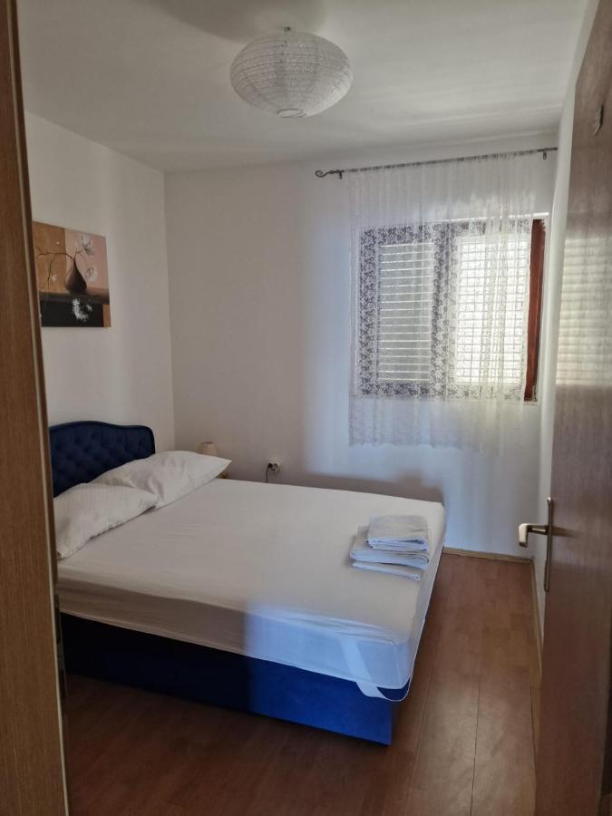 Villa Roing S Stanici Bagian luar foto
