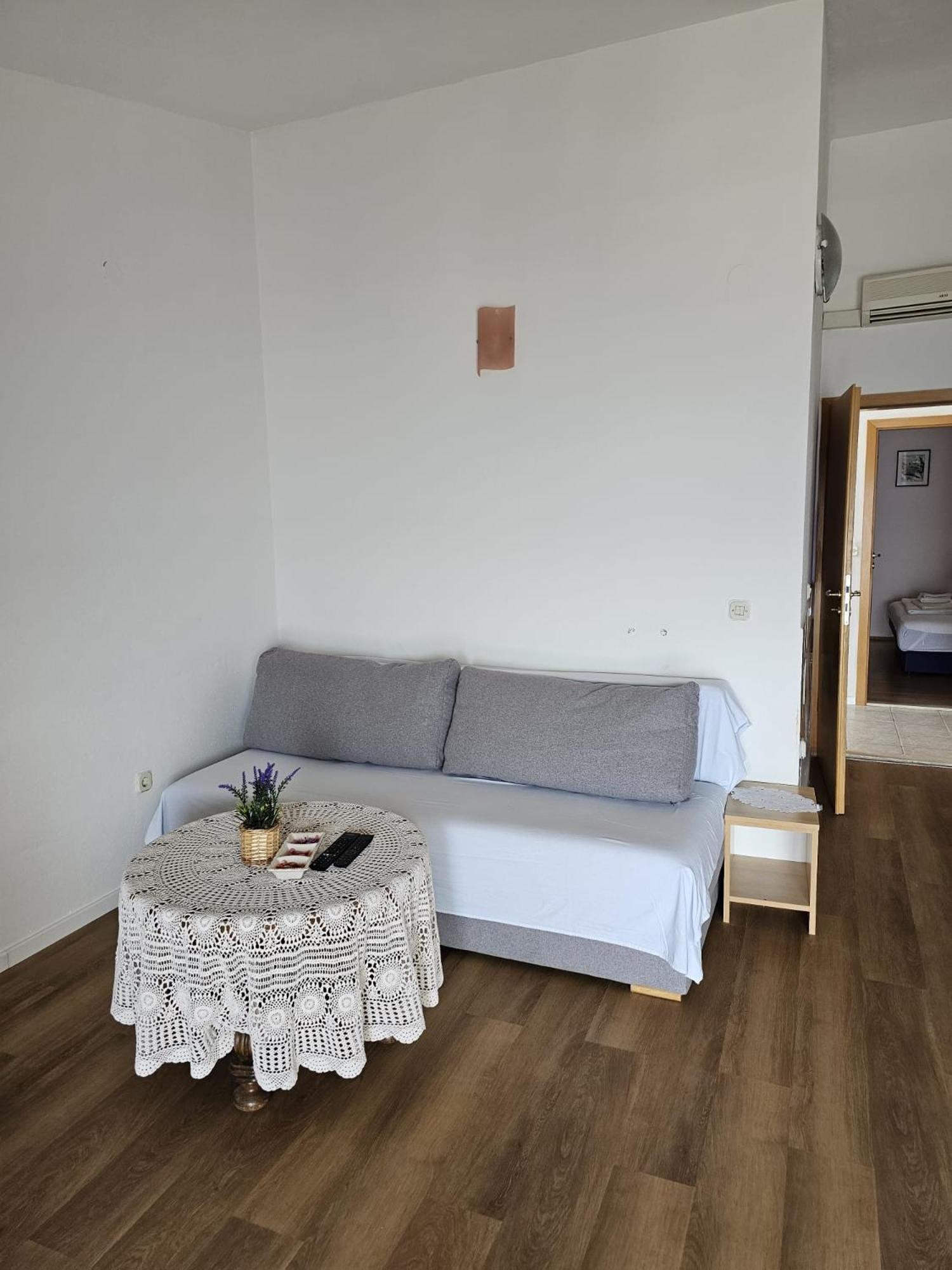 Villa Roing S Stanici Bagian luar foto