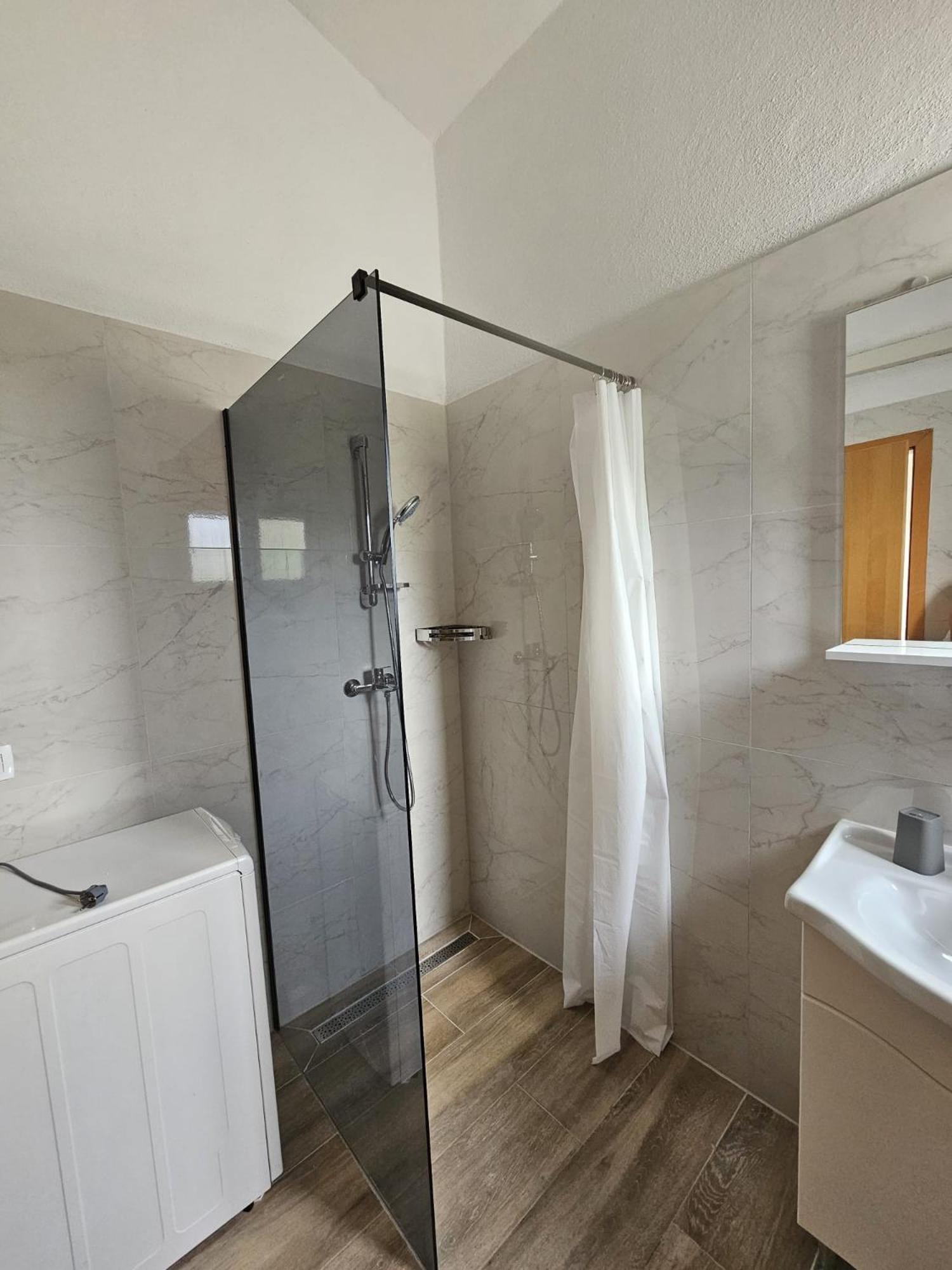 Villa Roing S Stanici Bagian luar foto