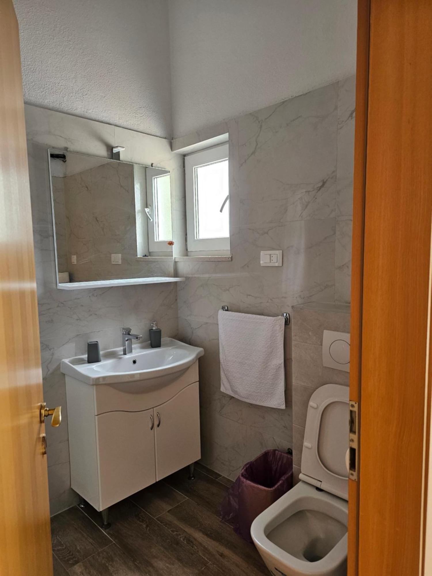 Villa Roing S Stanici Bagian luar foto